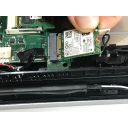 Замена беспроводной карты Dell Inspiron 17-7746